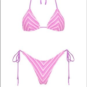 TRIANGL BIKINI NEVER WORN